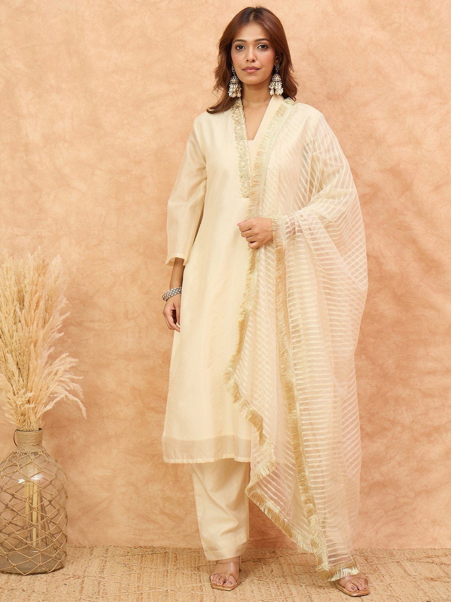 Women Kurta Set {White}